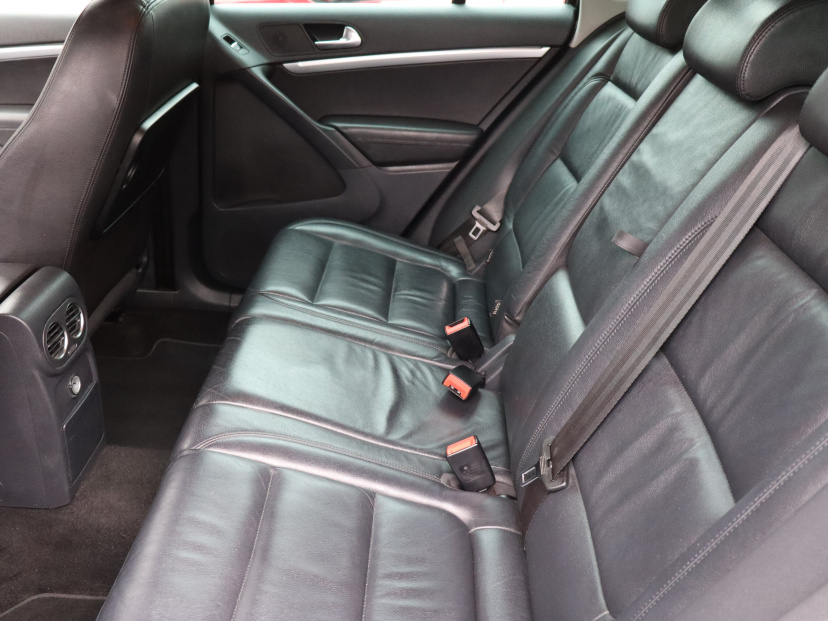 Volkswagen Tiguan, 2016