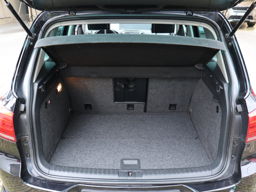 Volkswagen Tiguan, 2016