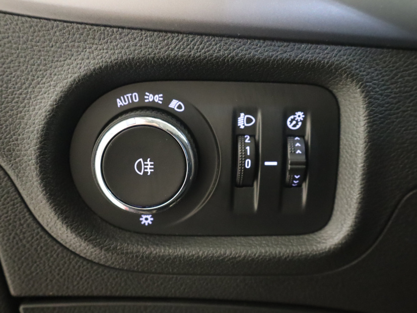 Opel Astra, 2021