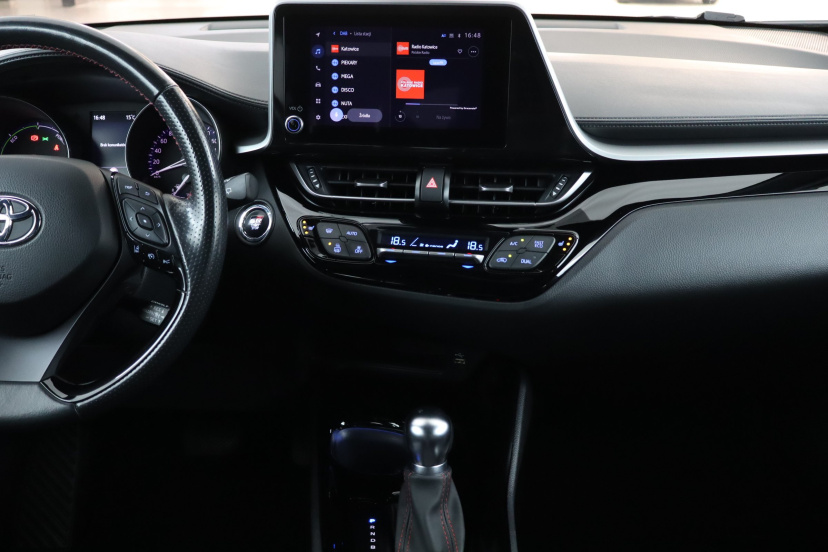 Toyota C-HR, 2022