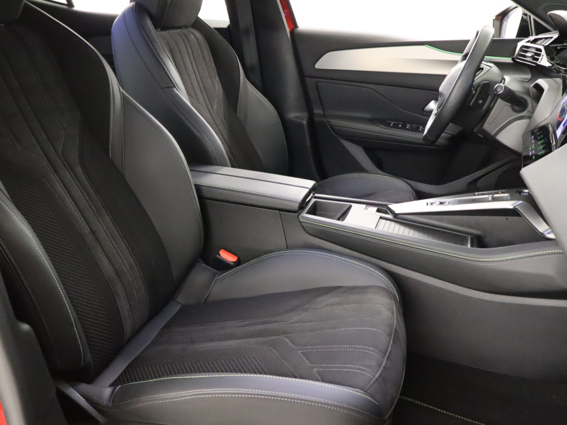 Peugeot 408, 2023