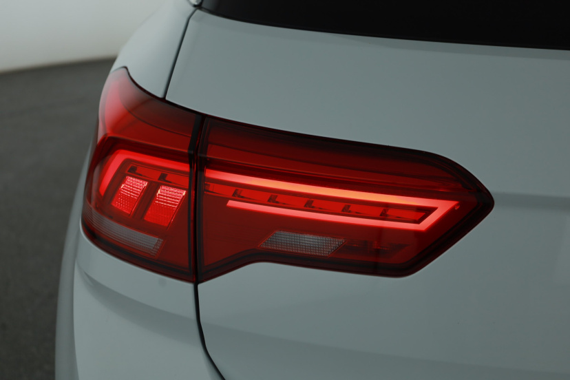 Volkswagen T-Roc, 2021