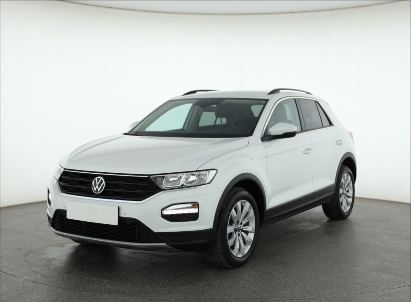 Volkswagen T-Roc, 2021