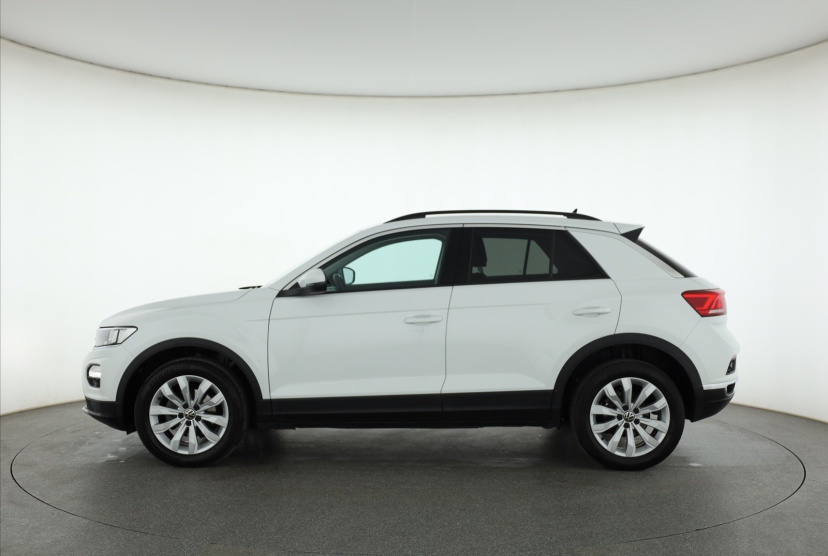 Volkswagen T-Roc, 2021