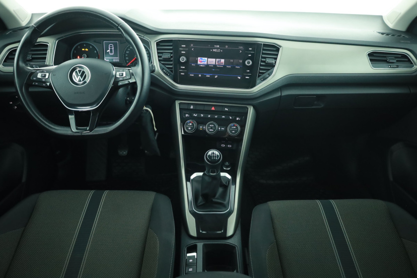 Volkswagen T-Roc, 2021