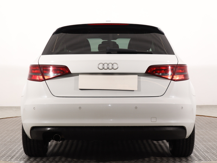 Audi A3, 2014