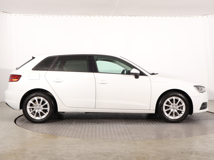 Audi A3, 2014