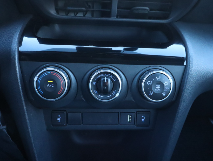 Toyota Yaris Cross, 2024