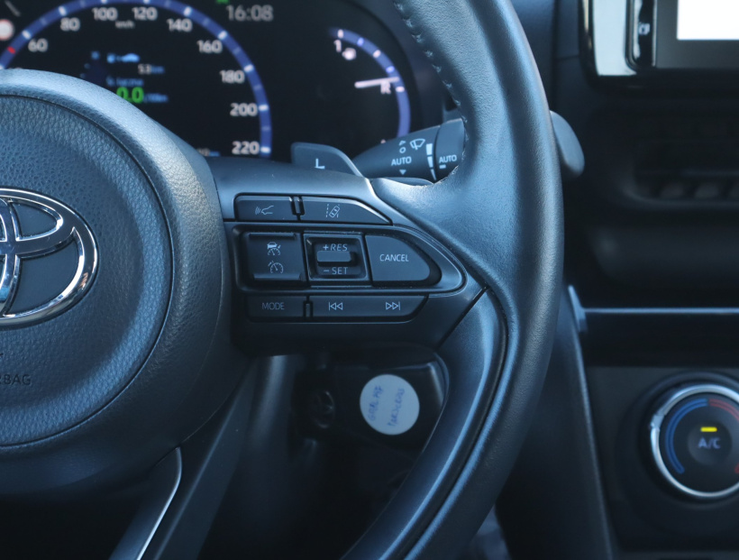 Toyota Yaris Cross, 2024