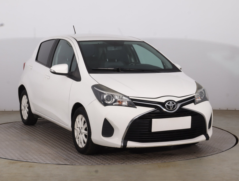 Toyota Yaris, 2015
