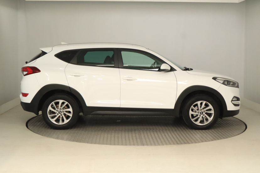 Hyundai Tucson, 2016