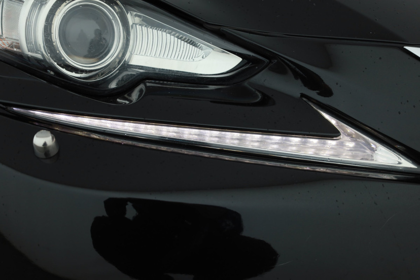 Lexus IS, 2014