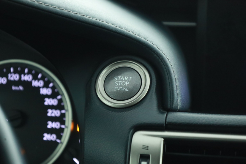 Lexus IS, 2014