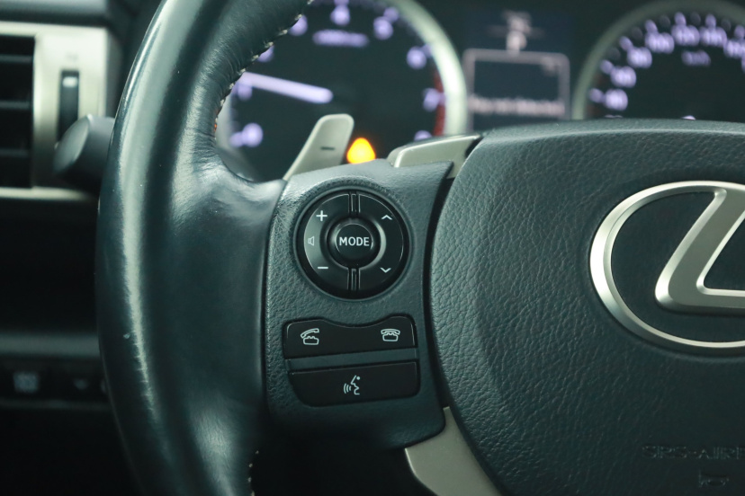 Lexus IS, 2014