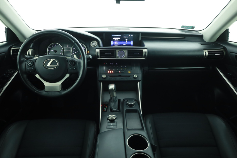 Lexus IS, 2014
