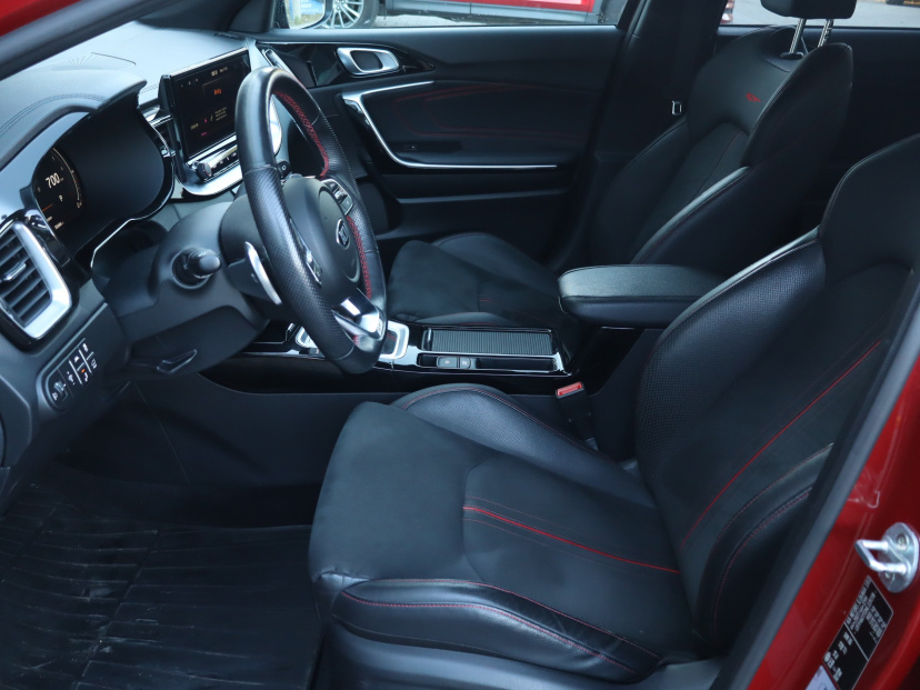 Kia ProCeed, 2021
