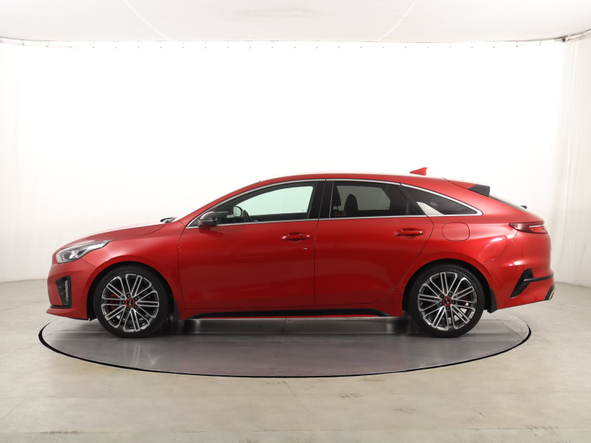Kia ProCeed, 2021