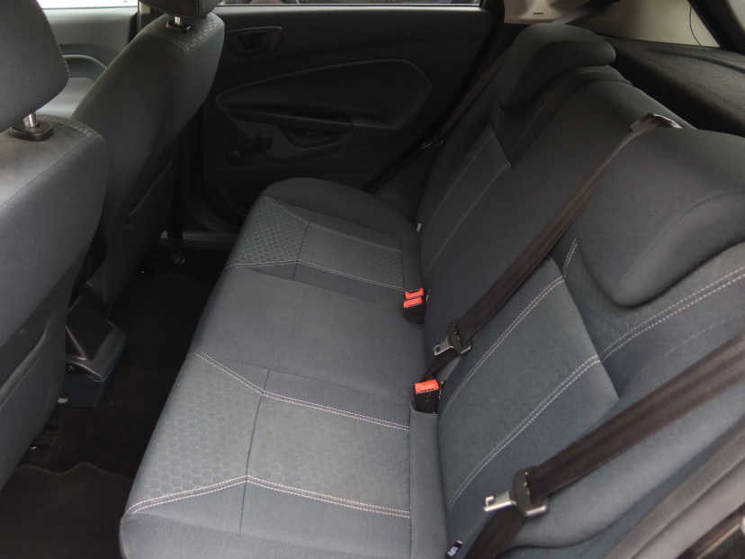 Ford Fiesta, 2010