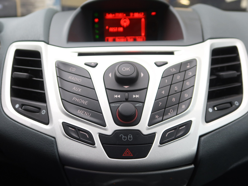 Ford Fiesta, 2010