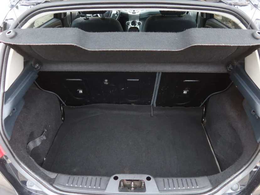 Ford Fiesta, 2010