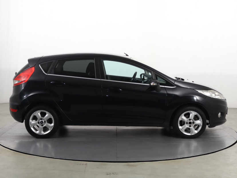 Ford Fiesta, 2010