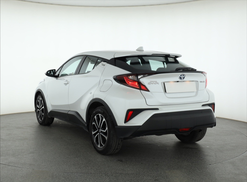 Toyota C-HR, 2023