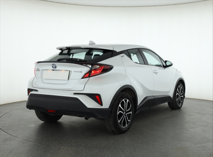 Toyota C-HR, 2023