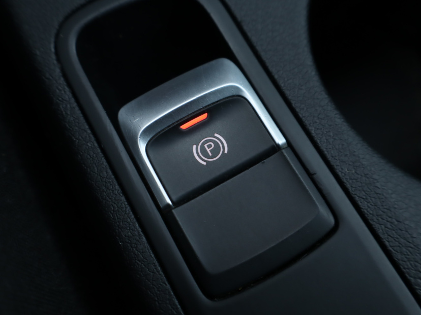 Audi Q3, 2013