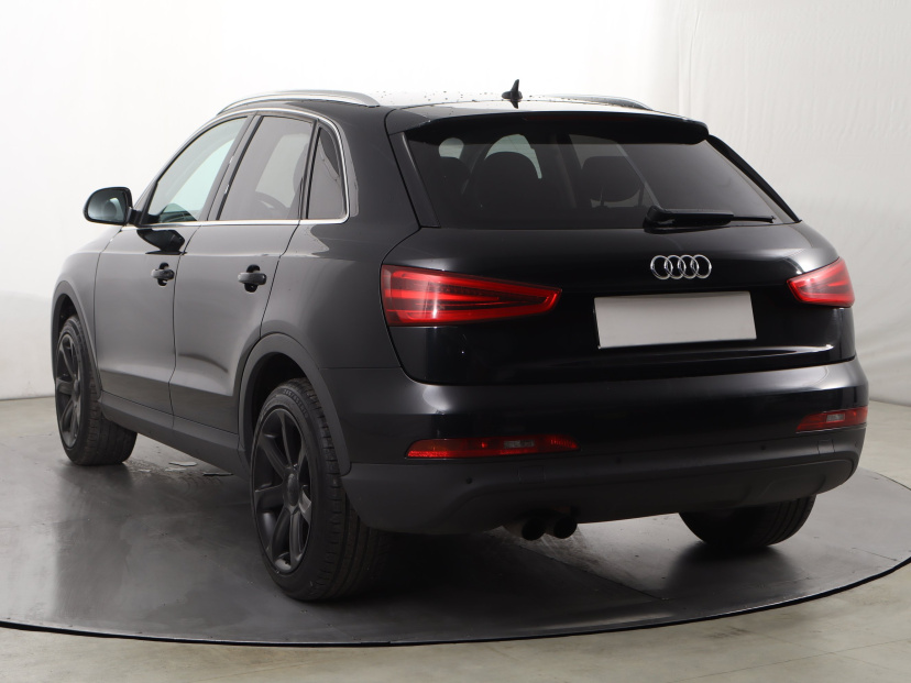 Audi Q3, 2013