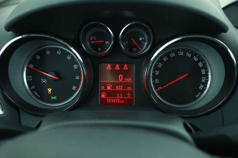 Opel Mokka, 2015