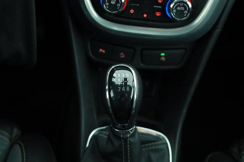 Opel Mokka, 2015