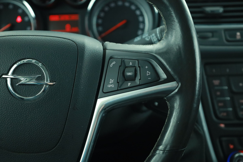 Opel Mokka, 2015