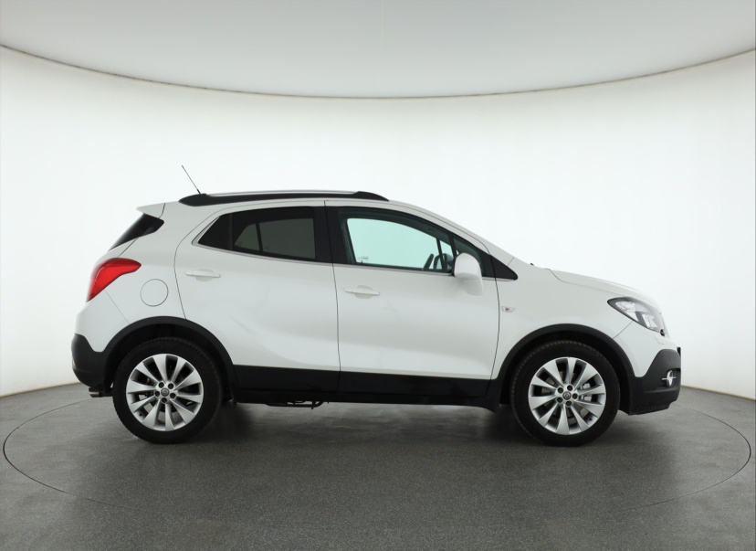 Opel Mokka, 2015