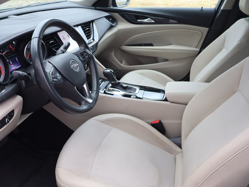 Opel Insignia, 2017