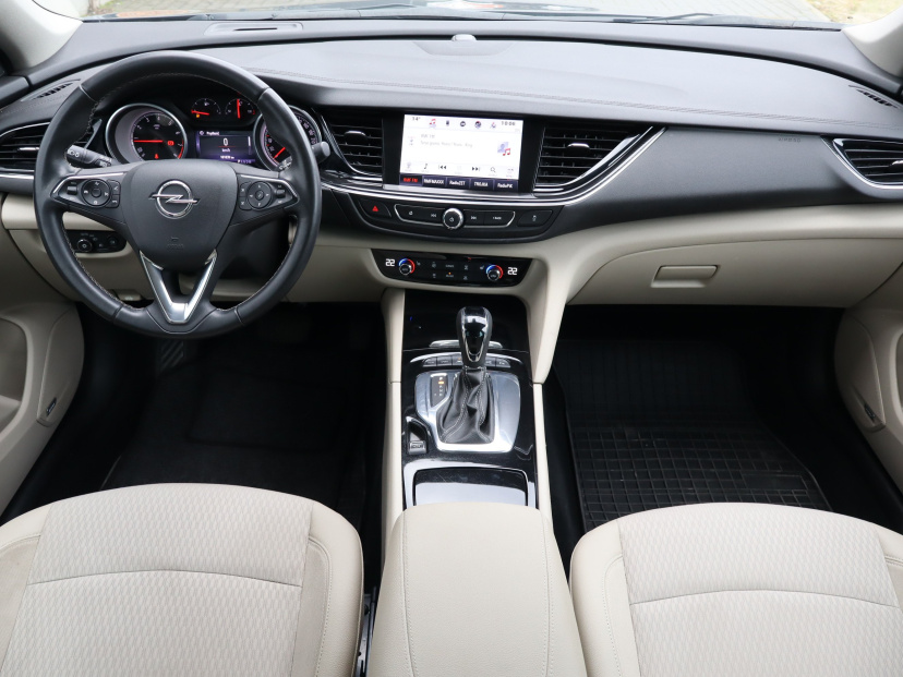 Opel Insignia, 2017