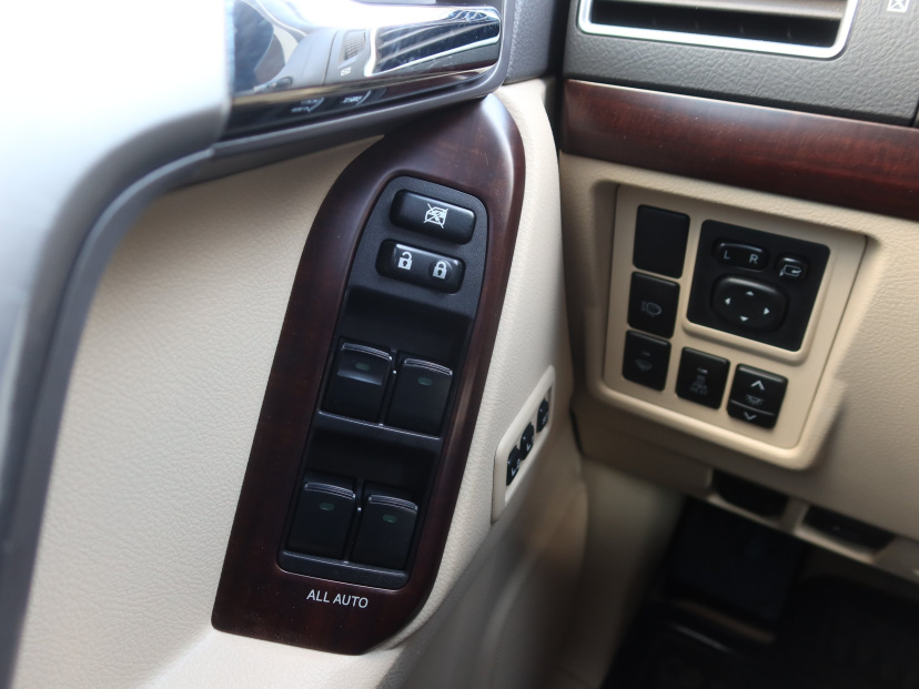 Toyota Land Cruiser, 2014