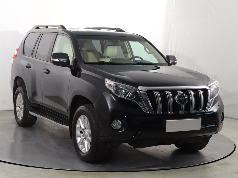 Toyota Land Cruiser, 2014