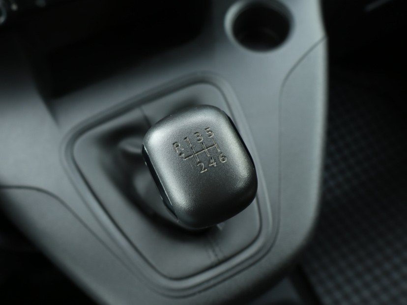 Peugeot Rifter, 2021