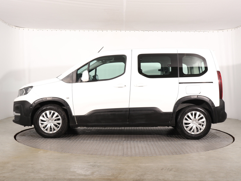 Peugeot Rifter, 2021