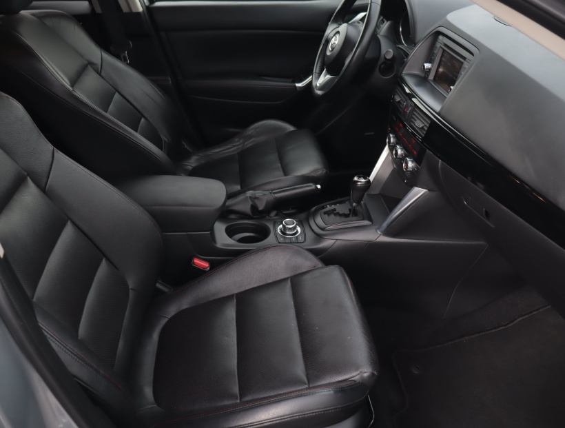 Mazda CX-5, 2012