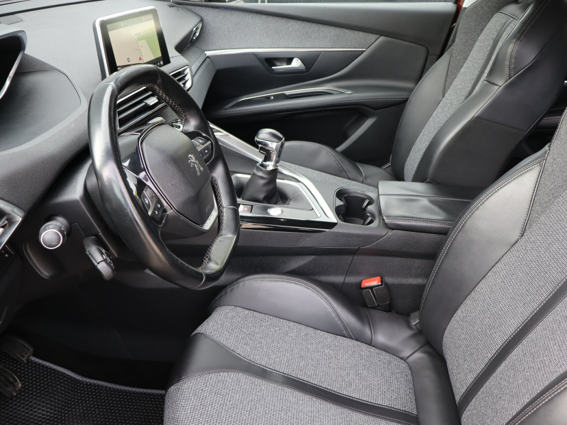Peugeot 3008, 2017