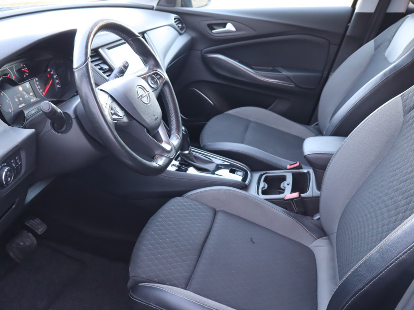 Opel Grandland, 2021