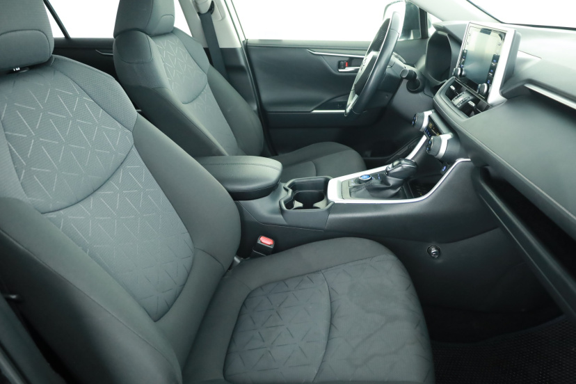 Toyota RAV 4, 2021