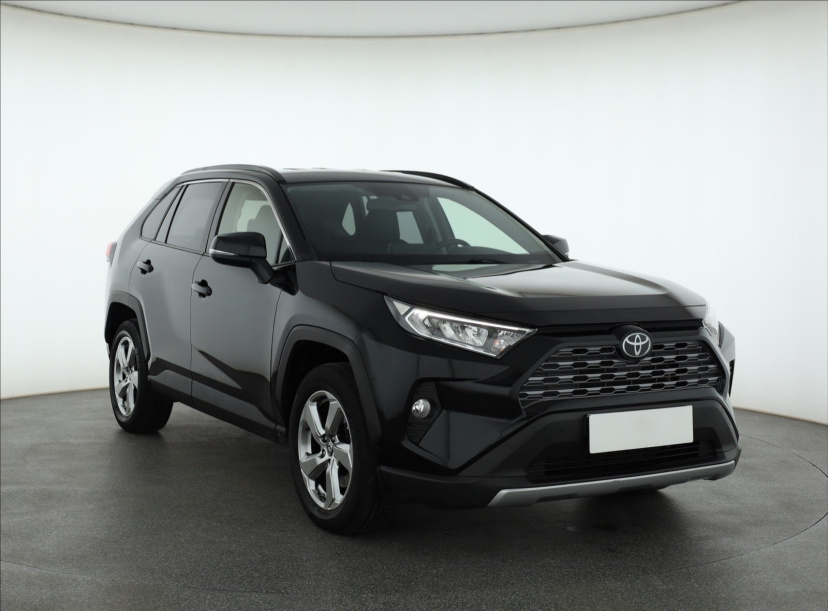Toyota RAV 4, 2021