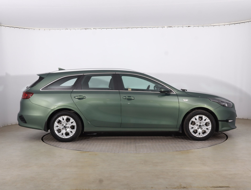Kia Ceed, 2023