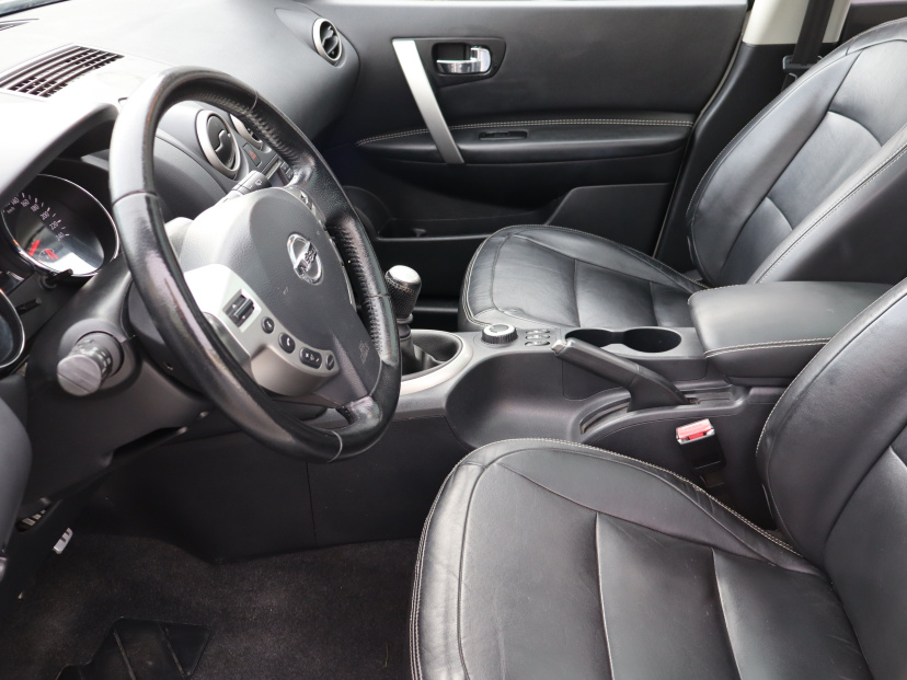 Nissan Qashqai+2, 2013