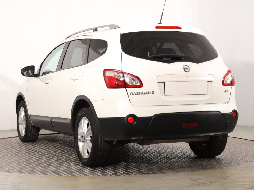 Nissan Qashqai+2, 2013