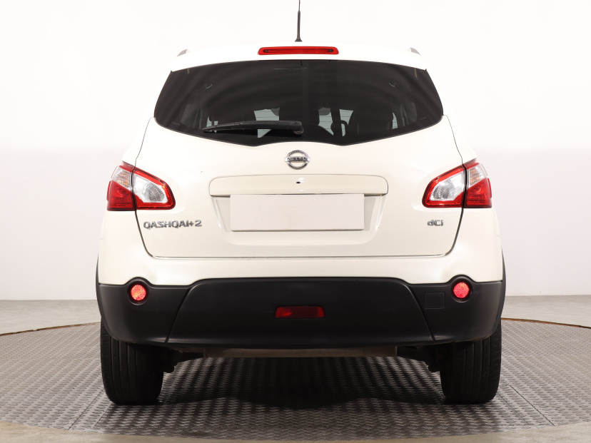 Nissan Qashqai+2, 2013