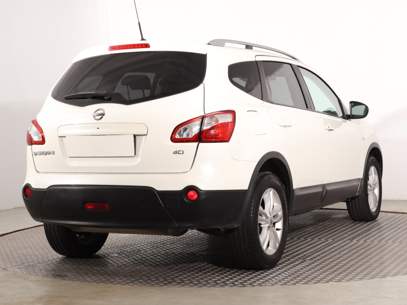 Nissan Qashqai+2, 2013