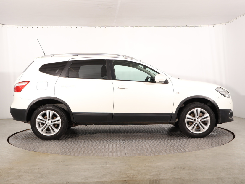 Nissan Qashqai+2, 2013